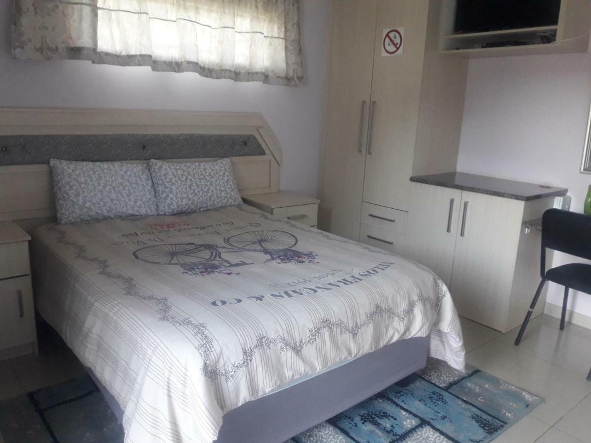 Bbn Guest House Phuthaditjhaba Εξωτερικό φωτογραφία